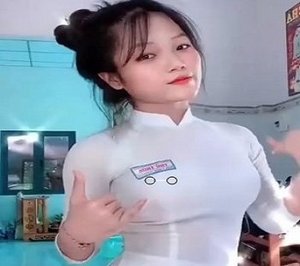 Em nghiện thủ dâm ở cấp ba